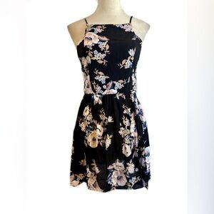Socialite Black Floral Spaghetti Strap Mini Dress Size Medium NWT